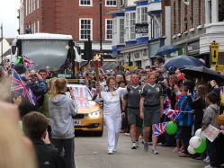 La flamme olympique à Newport en 2012