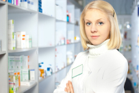 Une pharmacienne